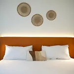 Renaissance - 5 Voyageurs - Cite Des Loisirs