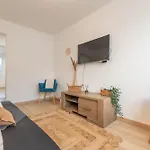 Renaissance - 5 Voyageurs - Cite Des Loisirs Apartmán *