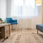 Renaissance - 5 Voyageurs - Cite Des Loisirs *