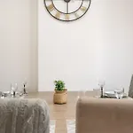 Renaissance - 5 Voyageurs - Cite Des Loisirs Apartmán *