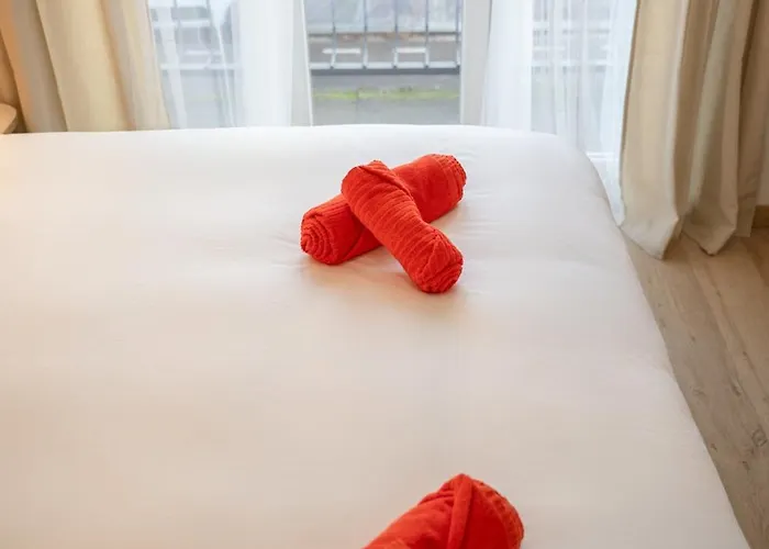 Renaissance - 5 Voyageurs - Cité Des Loisirs *