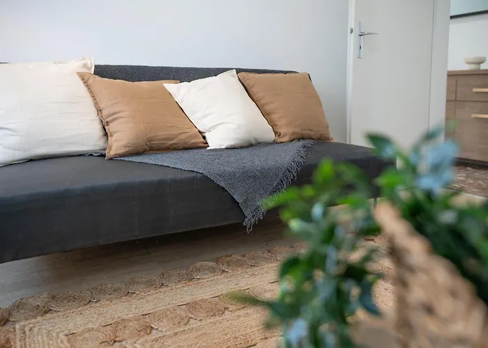 Renaissance - 5 Voyageurs - Cité Des Loisirs